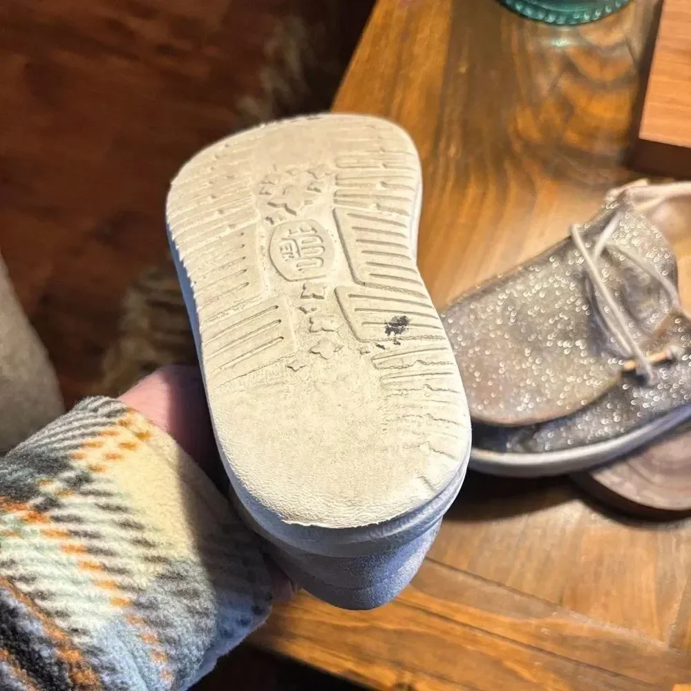 Hey Dude these sparkly